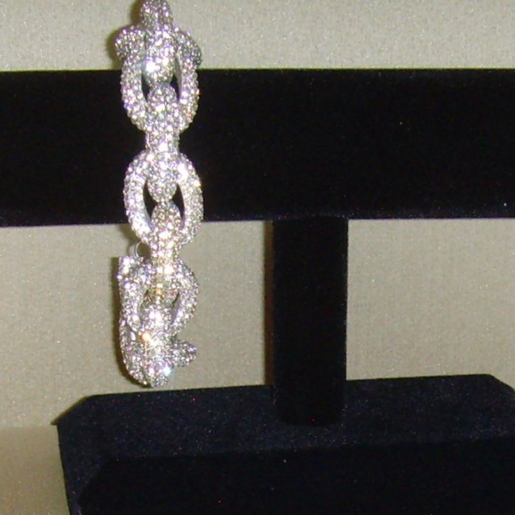 Brilliant Silver-Tone and Rhinestone Chain Link Bracelet - BLING! - Picture 6 of 14